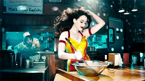 2 Broke Girls Babe GIF - Find & Share on GIPHY